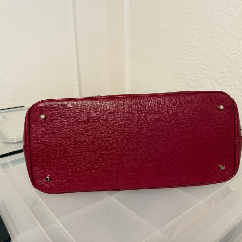 Furla Linda Burgundy Leather handbag - Picture 3 of 8